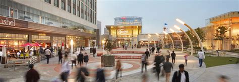 tysons corner center restaurants.